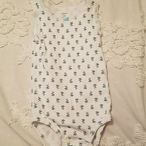 Short sleeve onesie